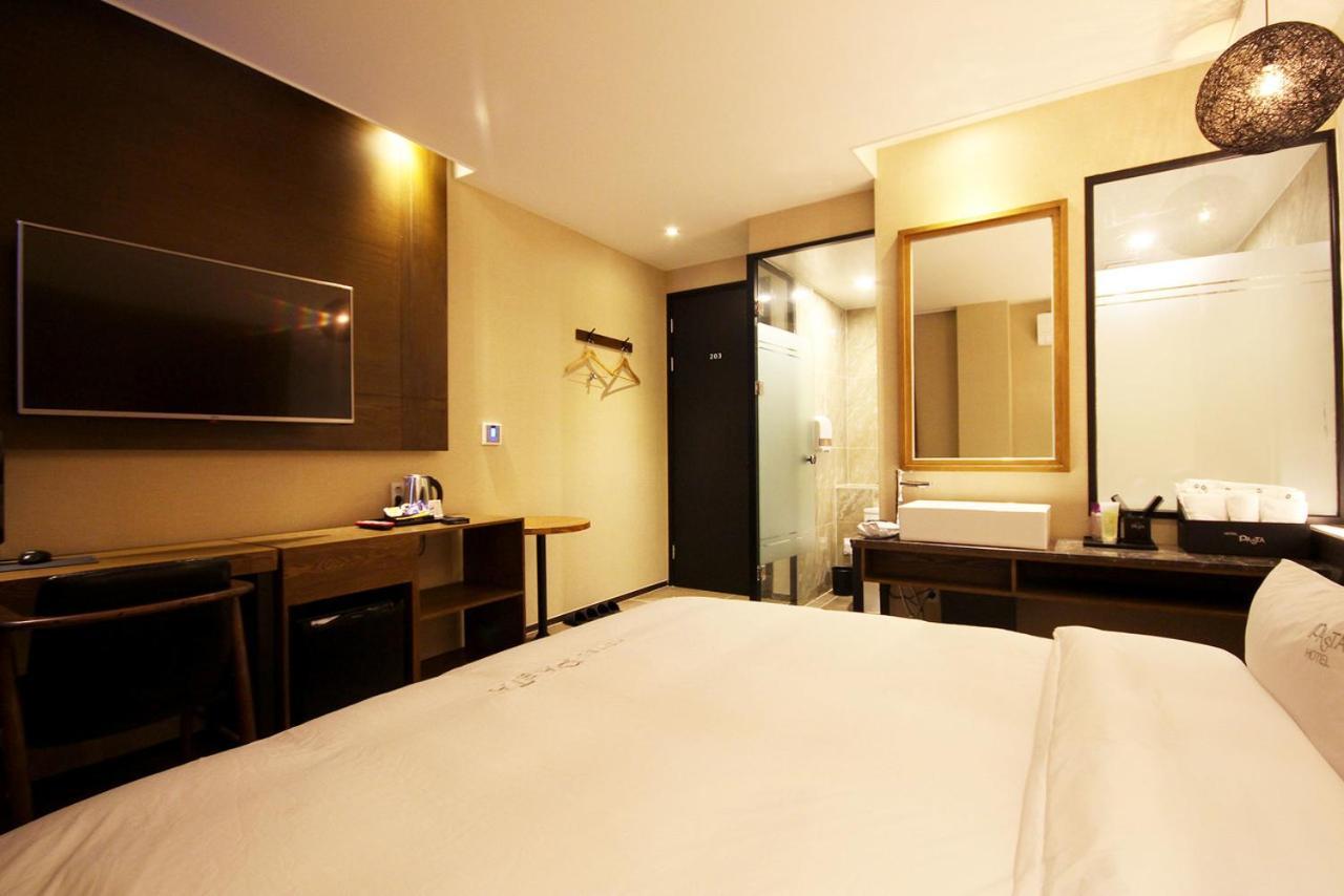 โรงแรมพาสต้า จินเฮ ชางวอน ภายนอก รูปภาพ