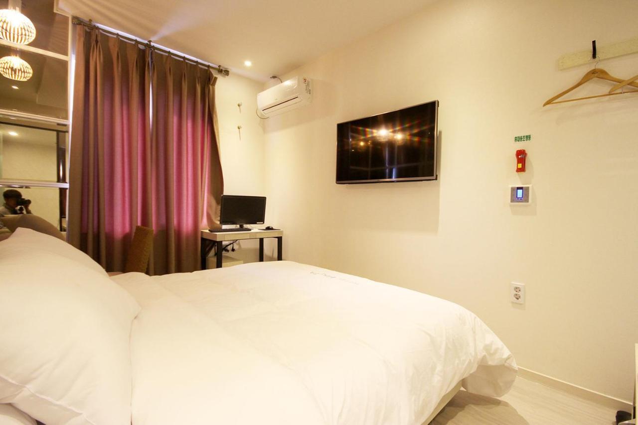โรงแรมพาสต้า จินเฮ ชางวอน ภายนอก รูปภาพ