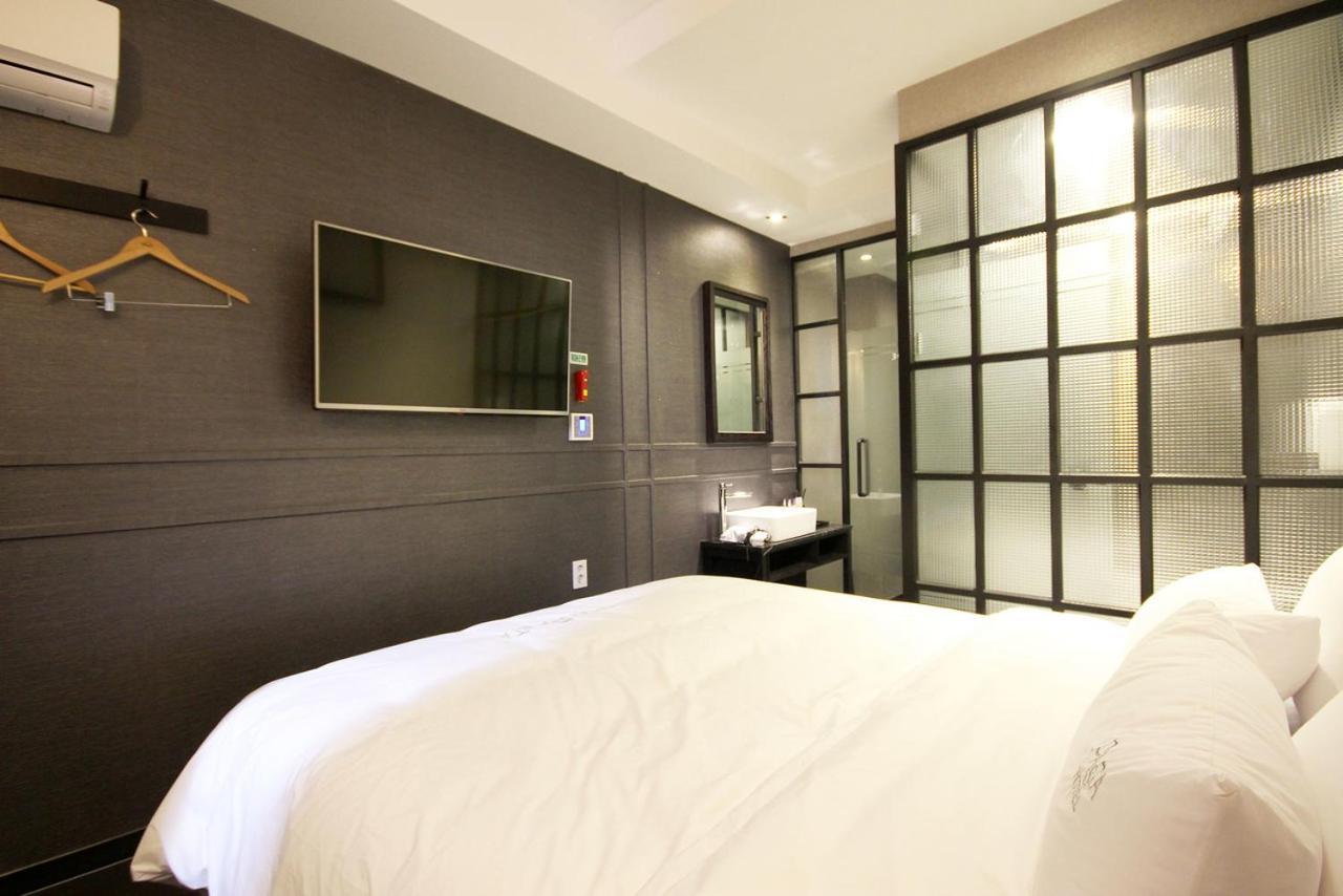 โรงแรมพาสต้า จินเฮ ชางวอน ภายนอก รูปภาพ